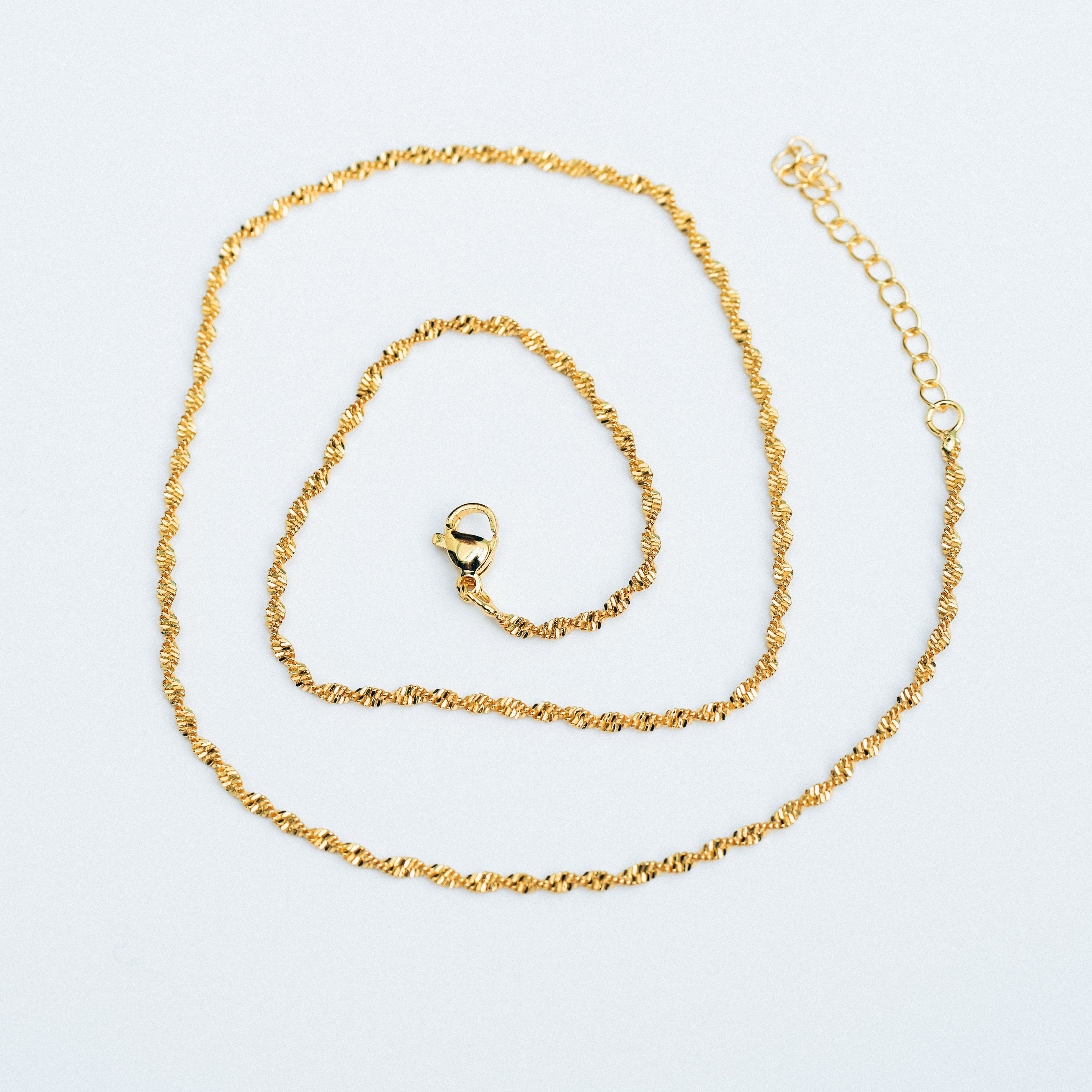 Tiril tvinnet gullkjede