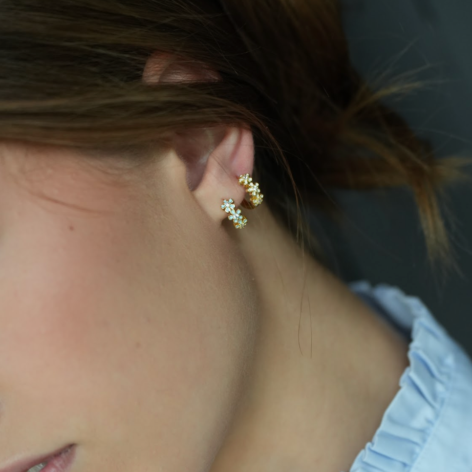 Julia blomster hoops